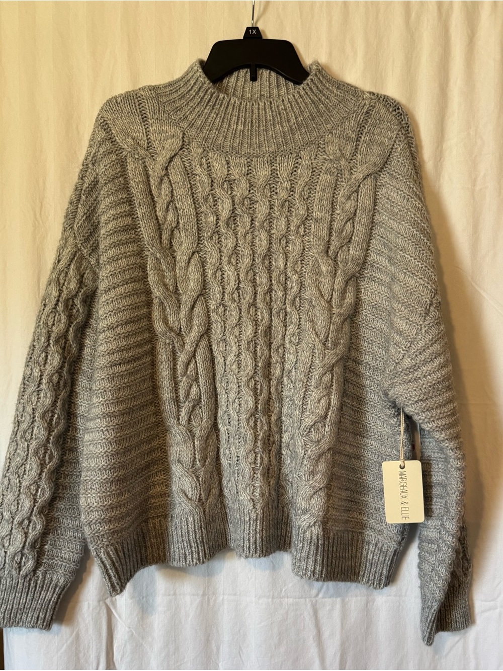 Margeaux & Ellie Gray Cable Knit Sweater – Size XL